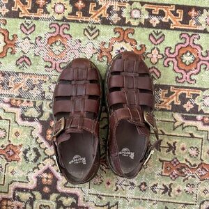 Dr. Martens Wrenlie Grizzly Fisherman Sandal